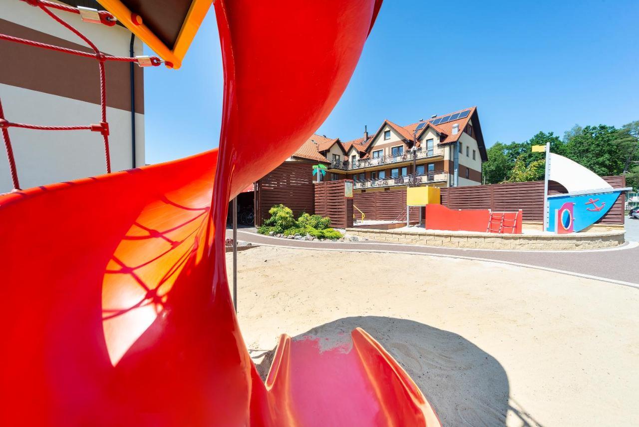 Dom Wypoczynkowy Rejs Łeba Exterior foto
